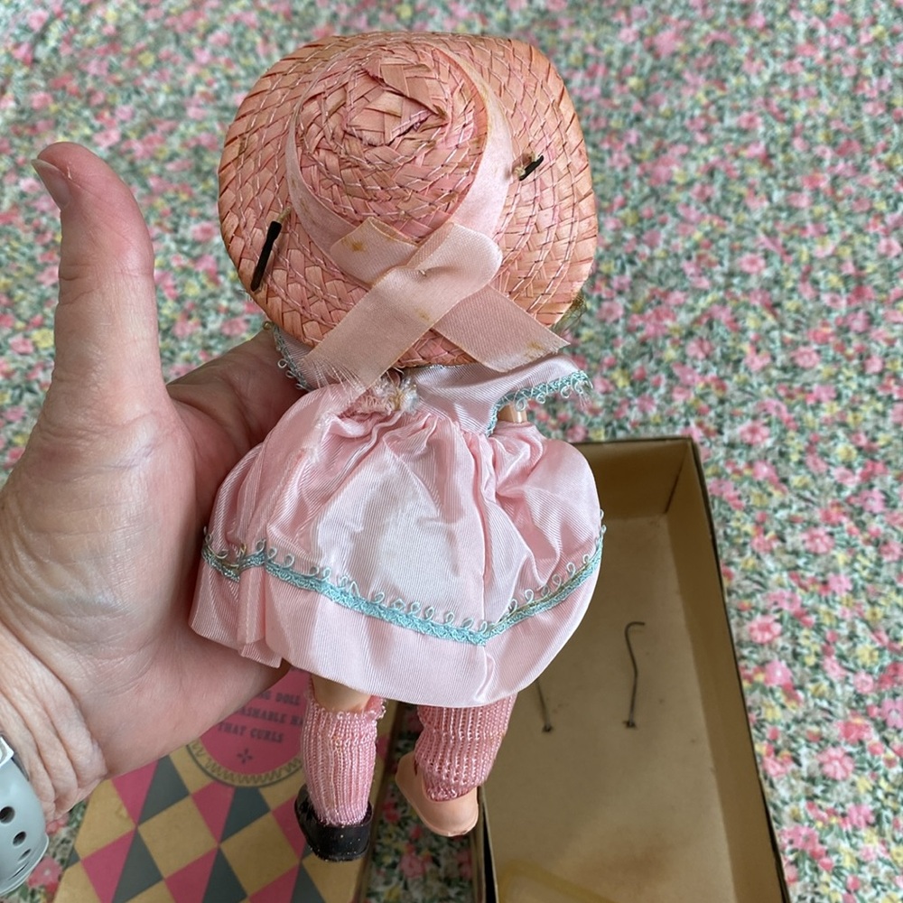 Vintage Randi walking doll from Duchess Doll Corp. - Picture 3 of 14
